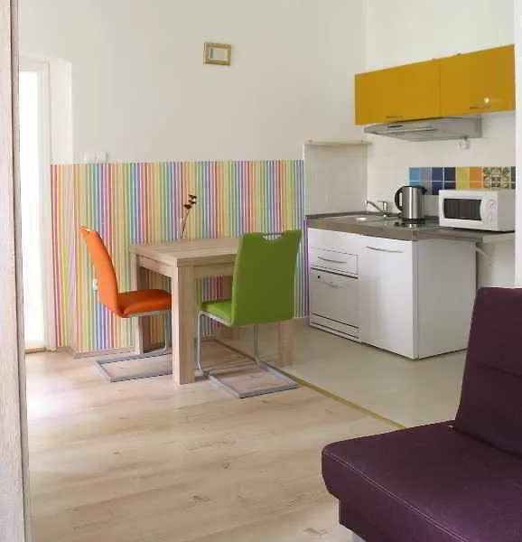 *** מלון בודפשט Anoli Apartments הונגריה