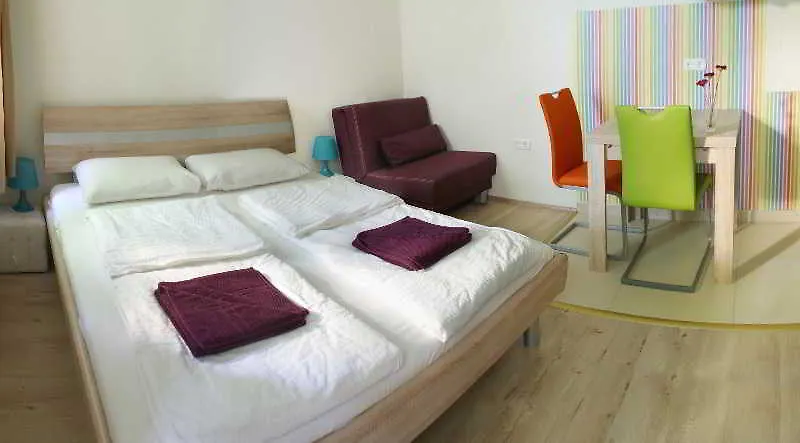 מלון בודפשט Anoli Apartments